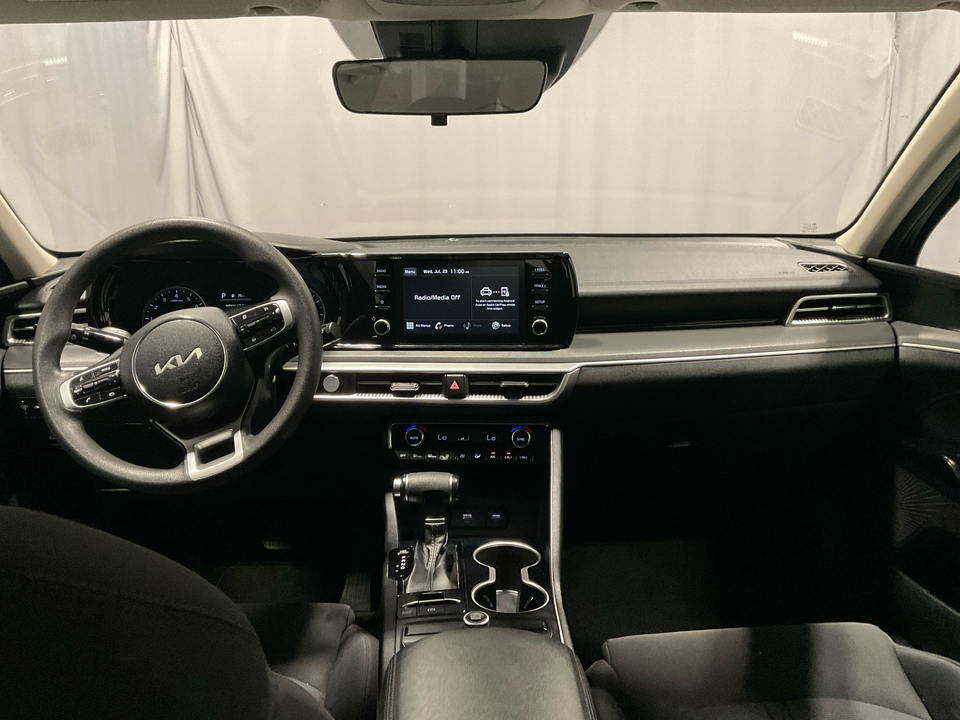 2022 Kia K5 LXS