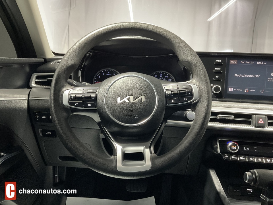 2022 Kia K5 LXS