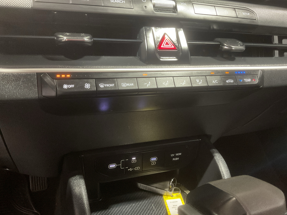 2025 Kia K4 LX