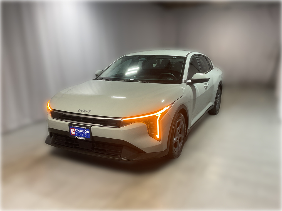 2025 Kia K4 LX