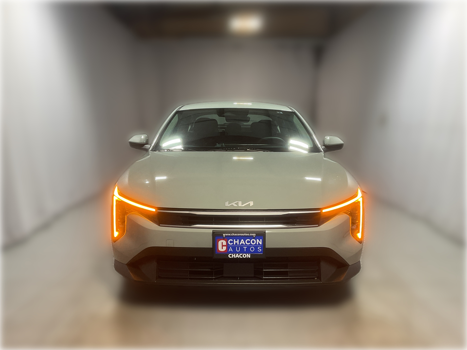 2025 Kia K4 LX