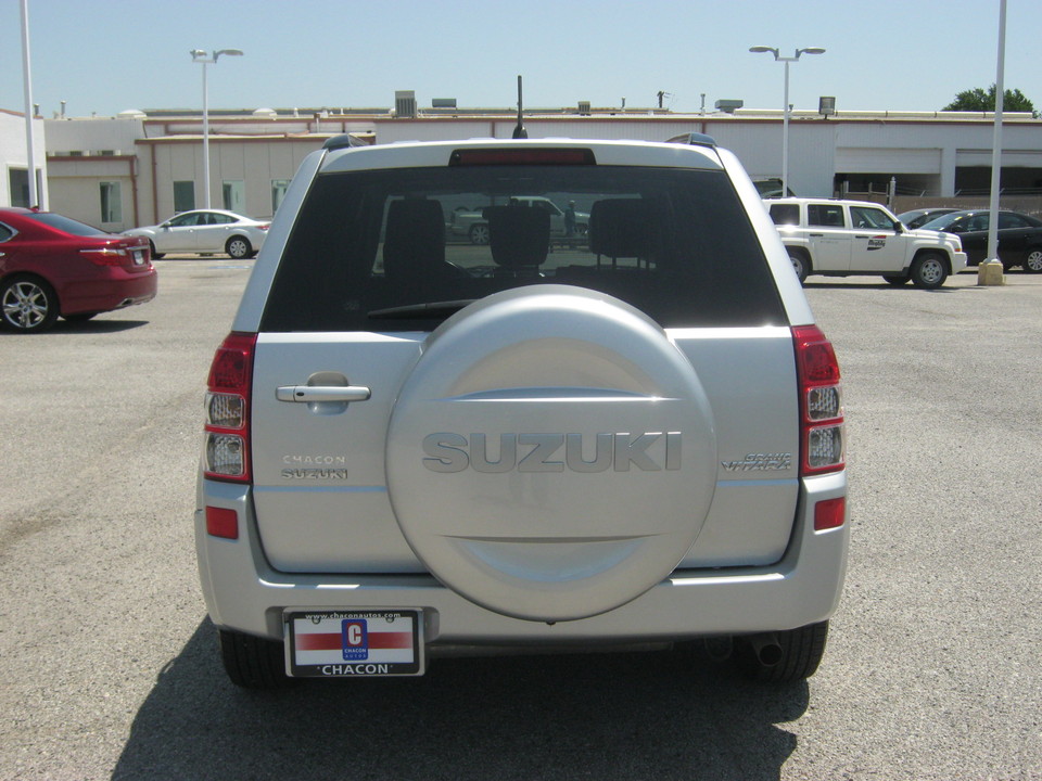2008 Suzuki Grand Vitara Luxury 2WD