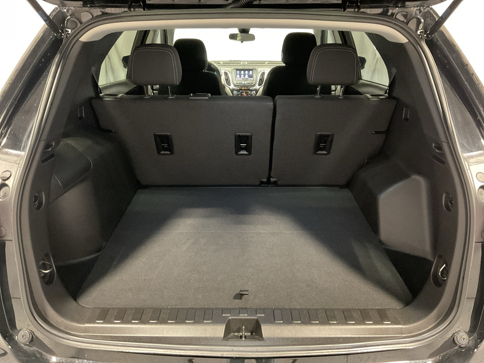 2022 Chevrolet Equinox LS 2WD