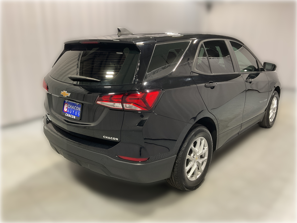 2022 Chevrolet Equinox LS 2WD