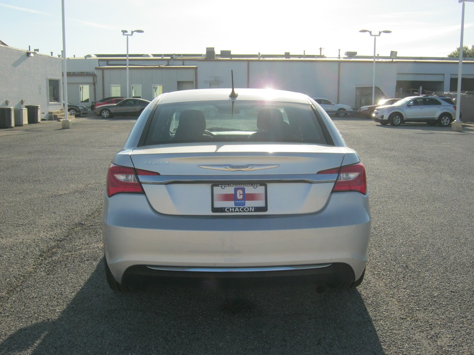 2012 Chrysler 200 LX