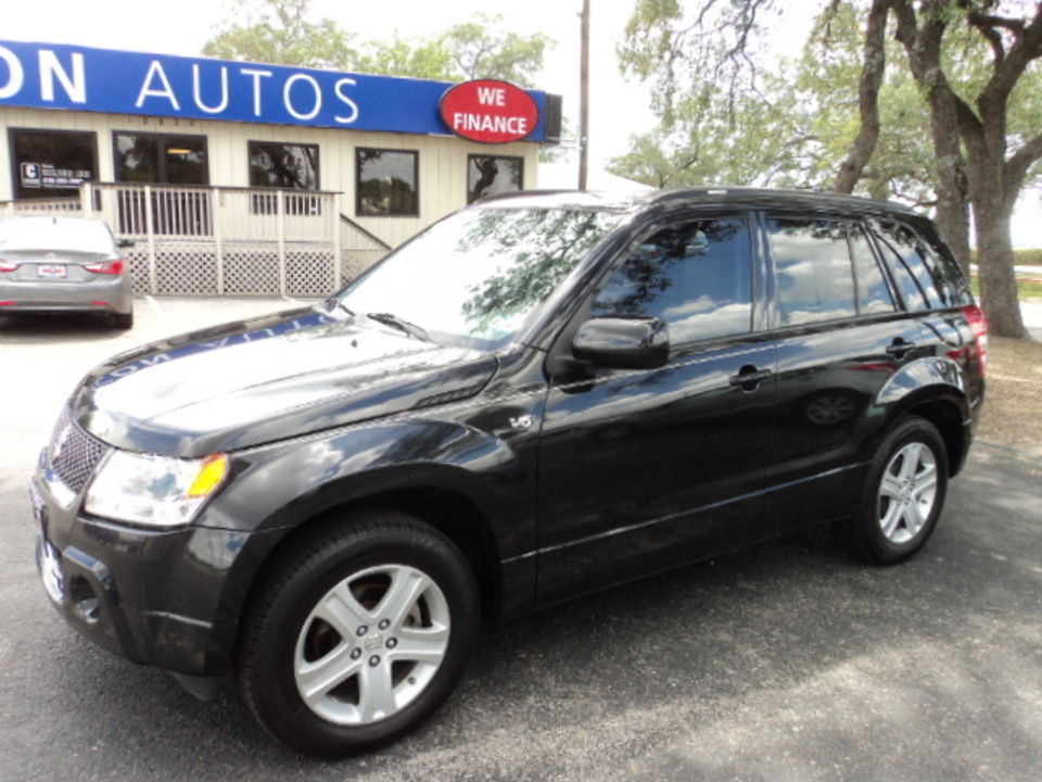 2008 Suzuki Grand Vitara Luxury 2WD