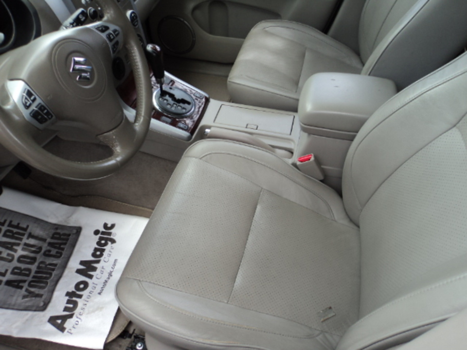2008 Suzuki Grand Vitara Luxury 2WD