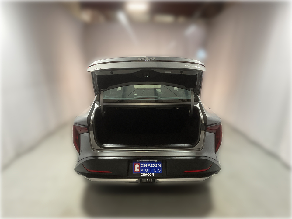 2025 Kia K4 LX