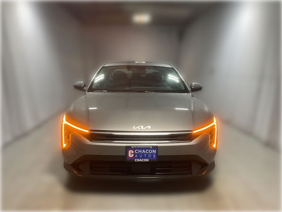 2025 Kia K4 LX
