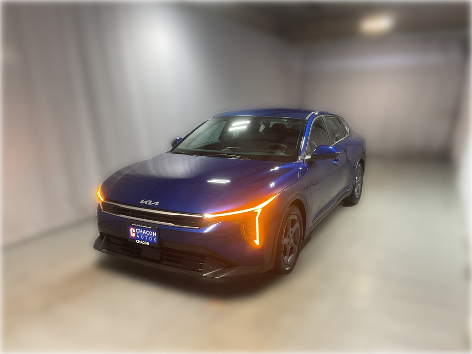 2025 Kia K4 LX
