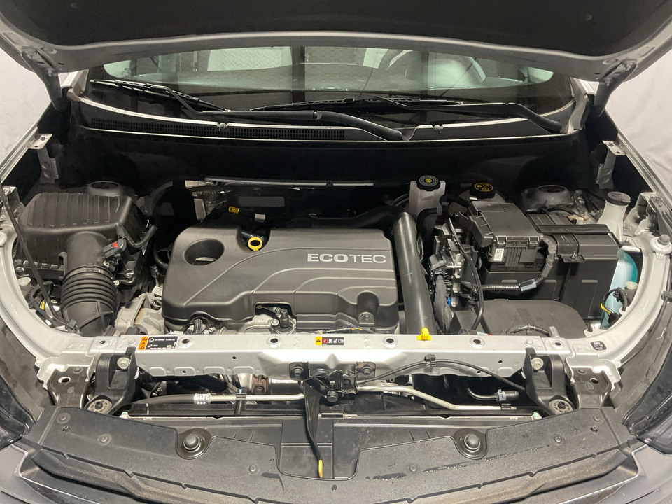 2022 Chevrolet Equinox LS 2WD