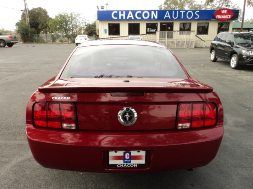 2008 Ford Mustang V6 Deluxe Coupe