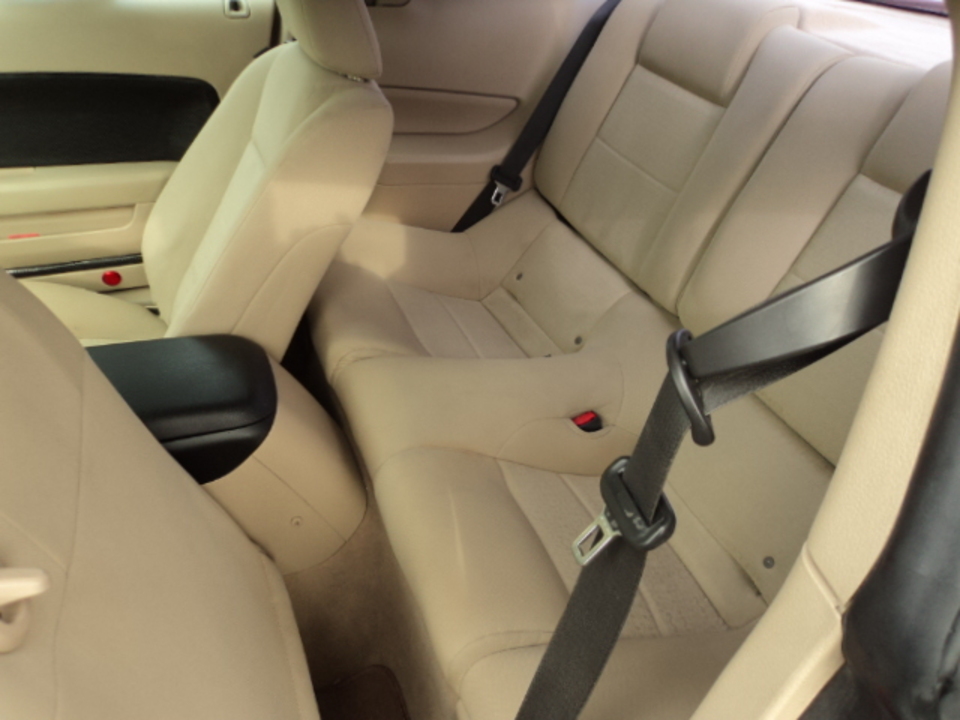 2008 Ford Mustang V6 Deluxe Coupe