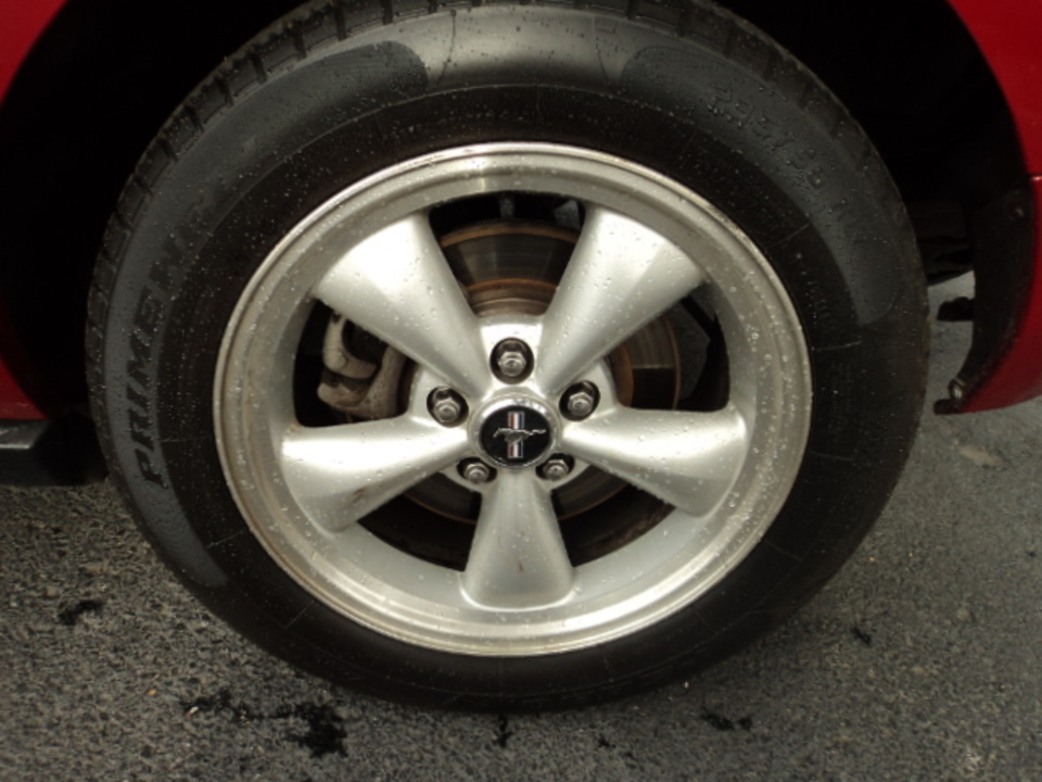 2008 Ford Mustang V6 Deluxe Coupe