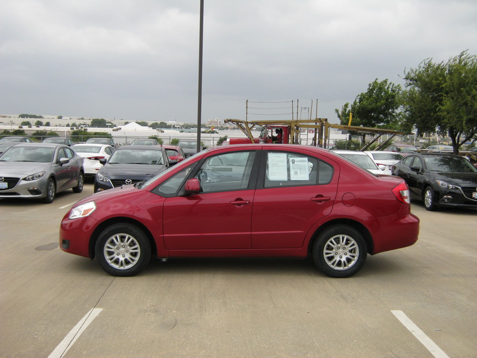 2013 Suzuki SX4 Sport LE