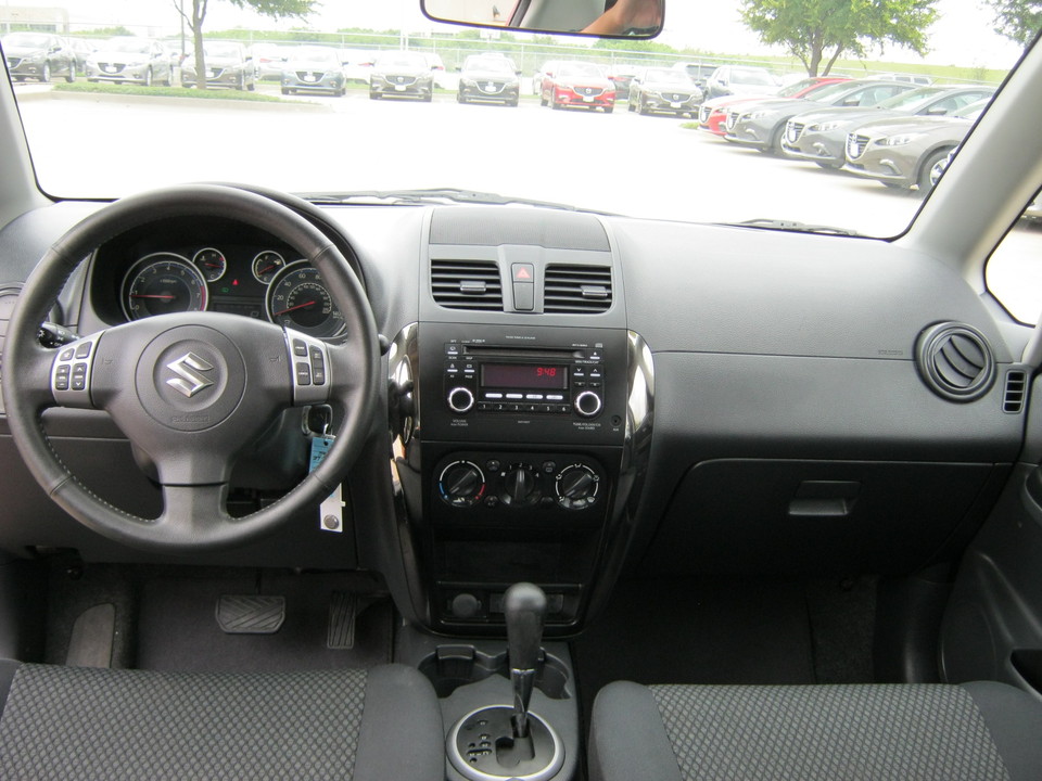 2013 Suzuki SX4 Sport LE