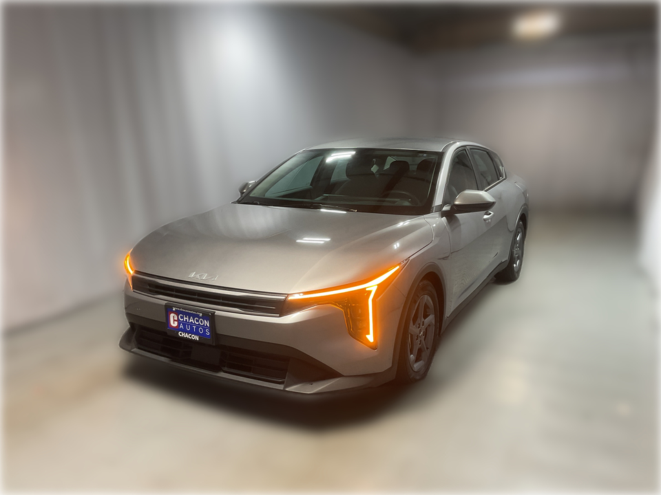 2025 Kia K4 LX
