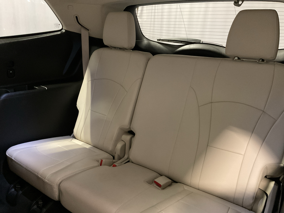 2023 Buick Enclave Essence FWD