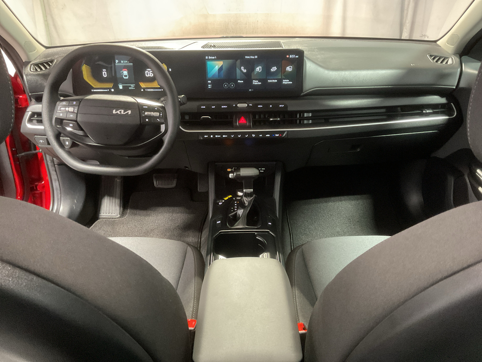 2025 Kia K4 LX