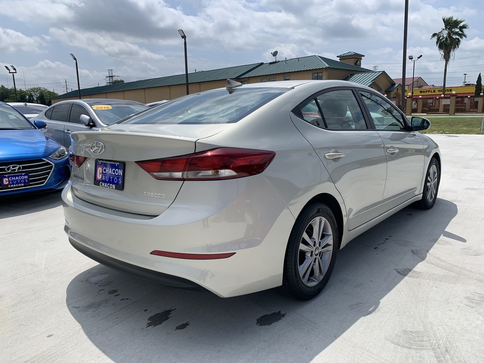 Used 2017 Hyundai Elantra Limited for Sale - Chacon Autos