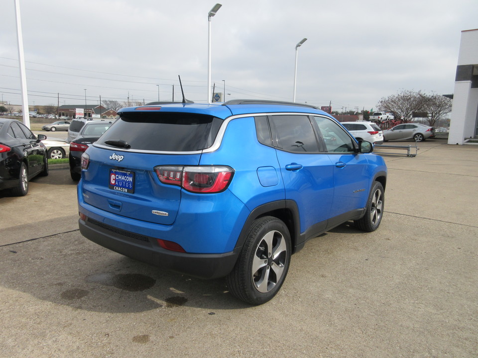 2018 Jeep Compass Latitude FWD