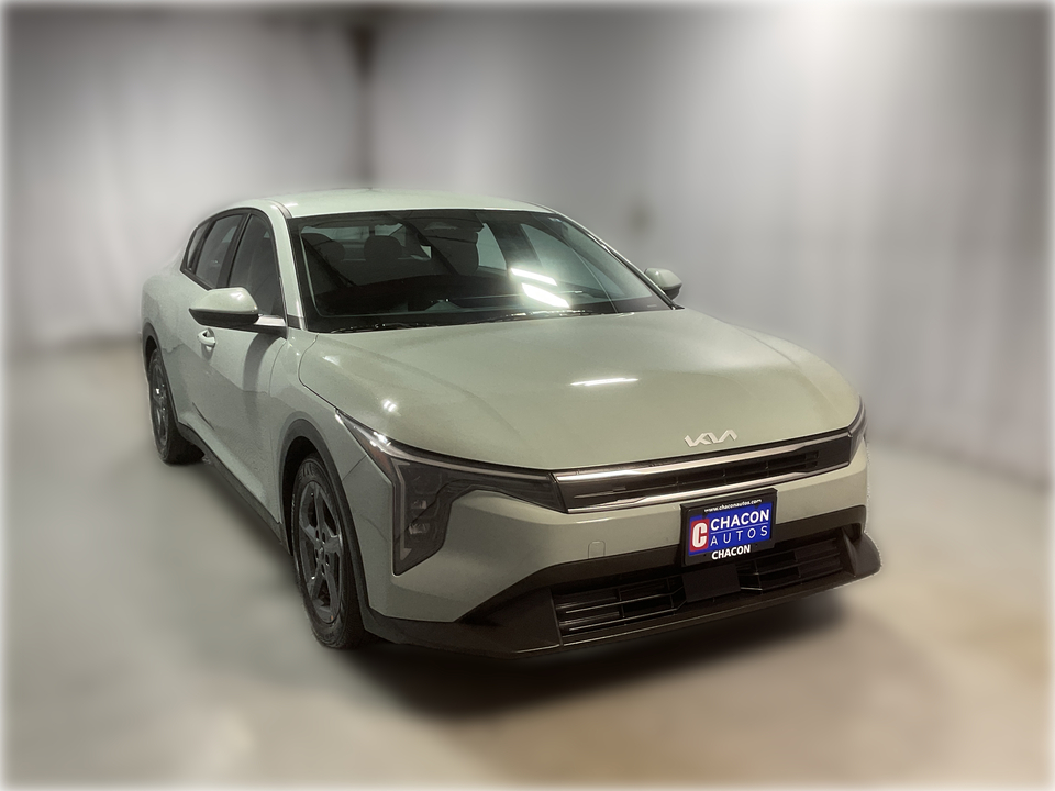 2025 Kia K4 LX
