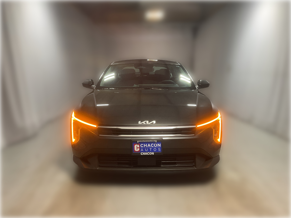 2025 Kia K4 LX
