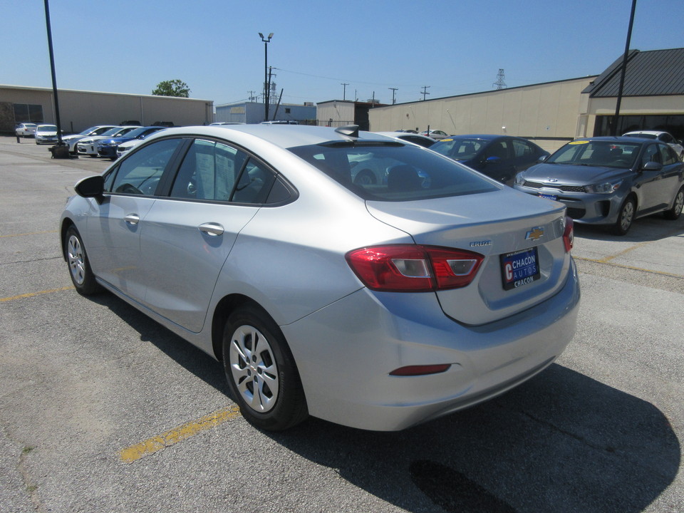 2019 Chevrolet Cruze LS