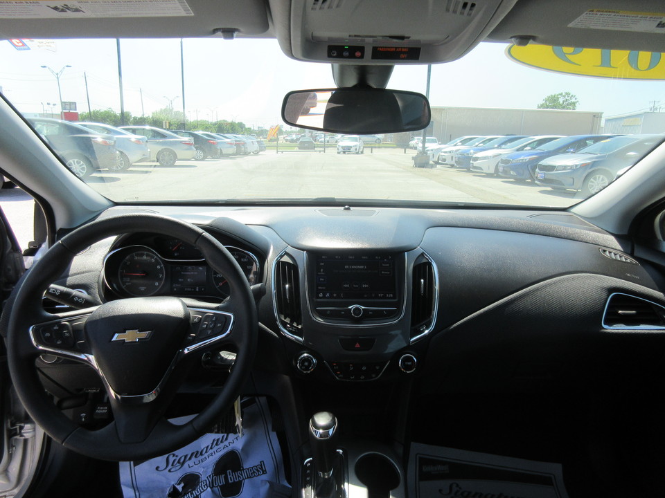 2019 Chevrolet Cruze LS