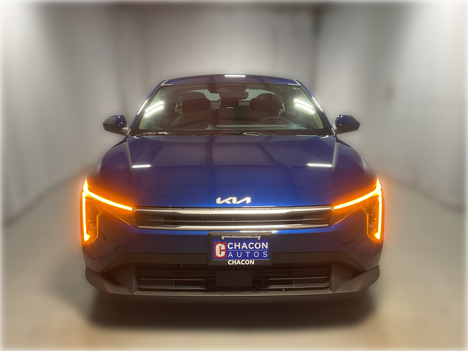 2025 Kia K4 LX