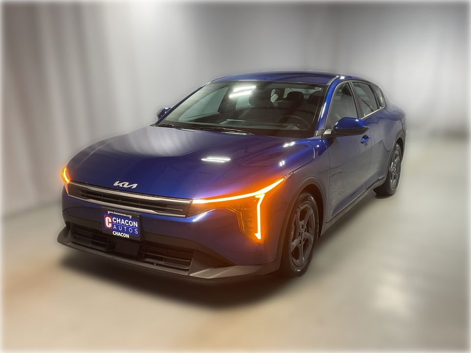 2025 Kia K4 LX