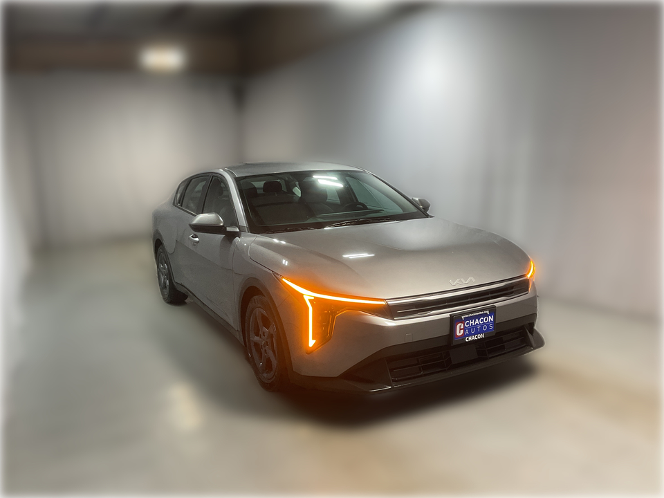 2025 Kia K4 LX