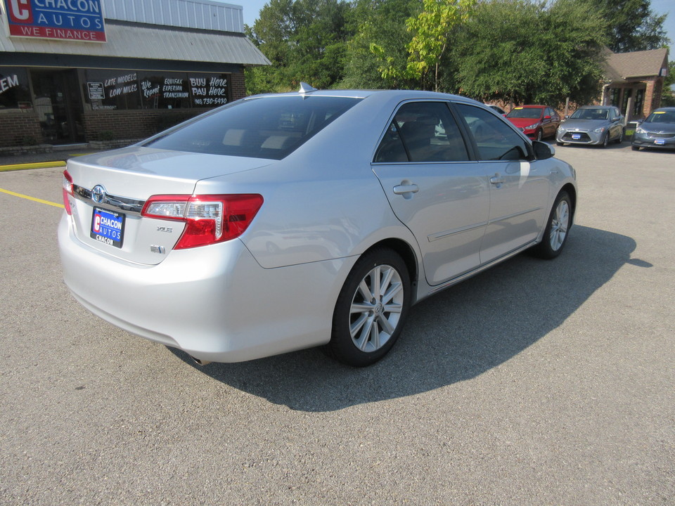 2014 Toyota Camry Hybrid XLE