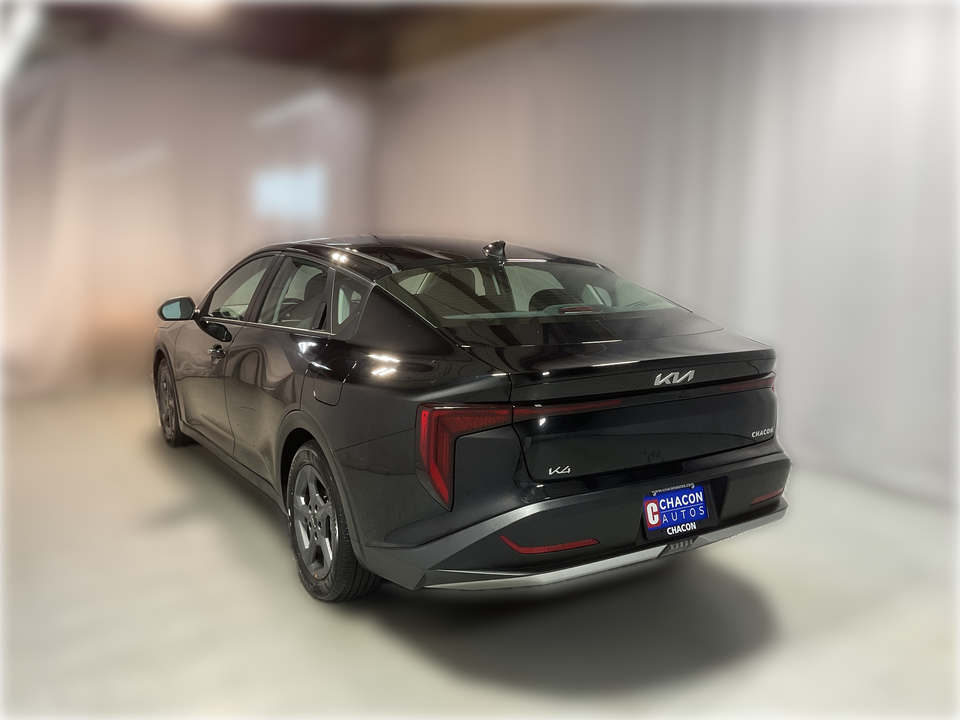 2025 Kia K4 LX