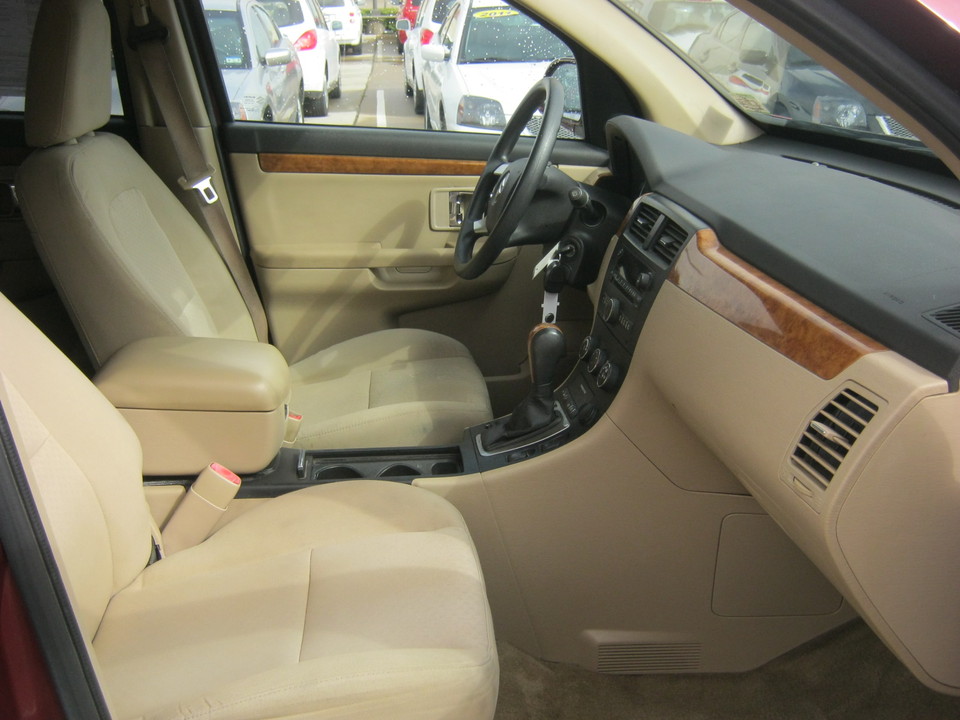2008 Suzuki XL-7 Premium 2-Row 2WD