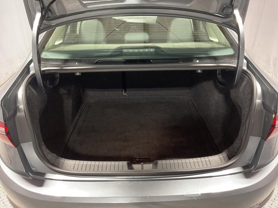 2020 Volkswagen Jetta 1.4T SEL 8A