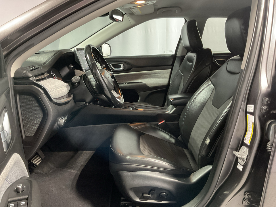 2022 Jeep Compass Latitude FWD