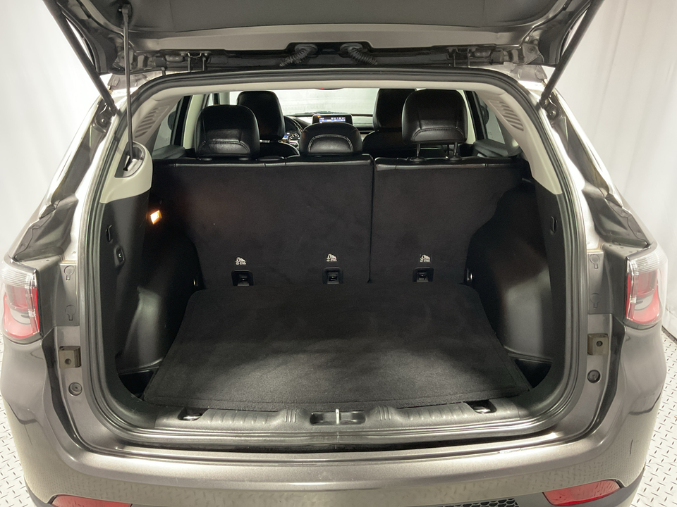 2022 Jeep Compass Latitude FWD