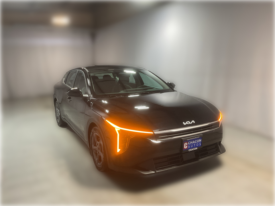 2025 Kia K4 LX