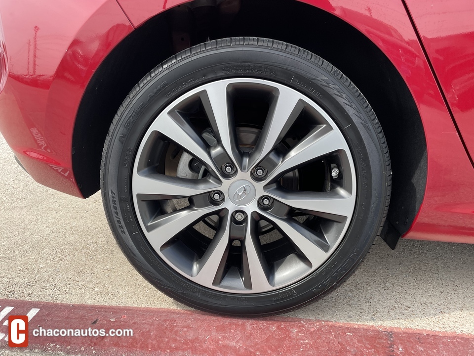 2019 Hyundai Elantra GT Base 6A