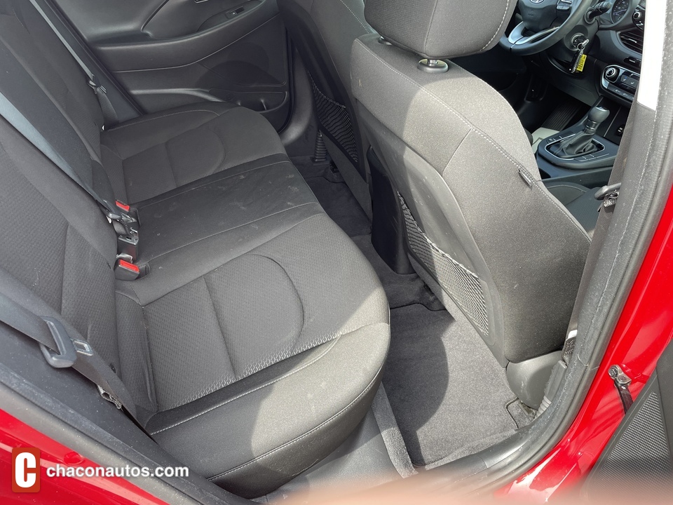 2019 Hyundai Elantra GT Base 6A