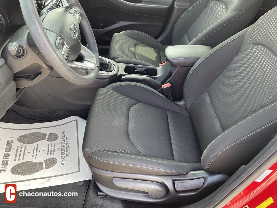 2019 Hyundai Elantra GT Base 6A