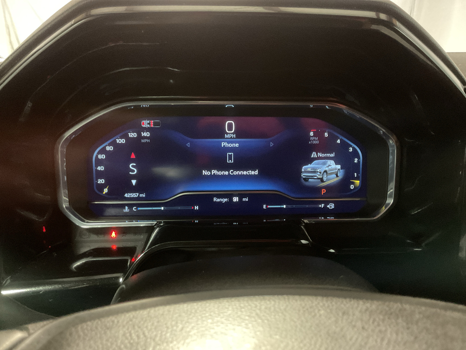 2025 Chevrolet Silverado 1500 LT Crew Cab 2WD