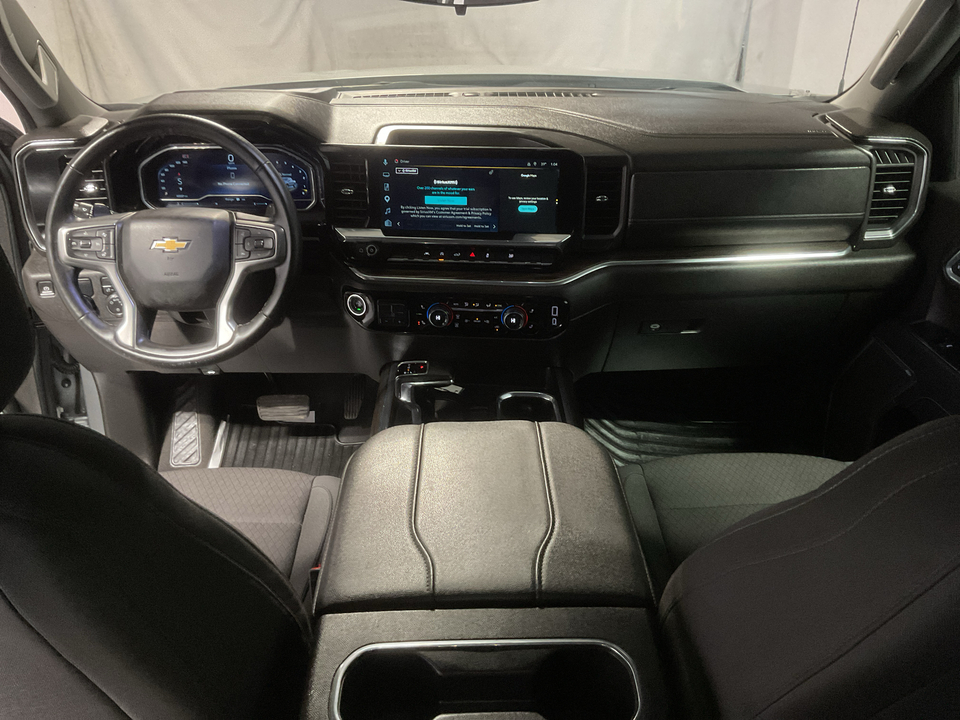 2025 Chevrolet Silverado 1500 LT Crew Cab 2WD