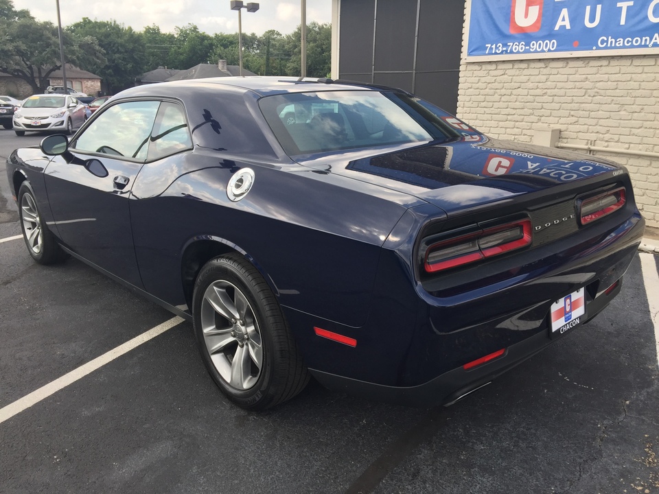 2016 Dodge Challenger SXT