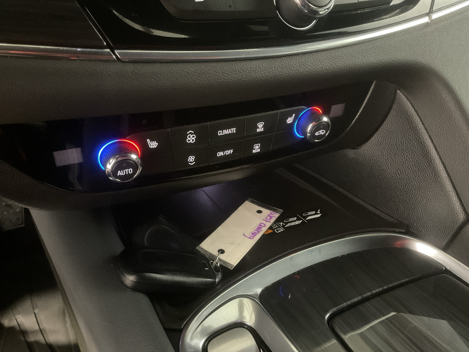 2024 Buick Enclave Essence FWD