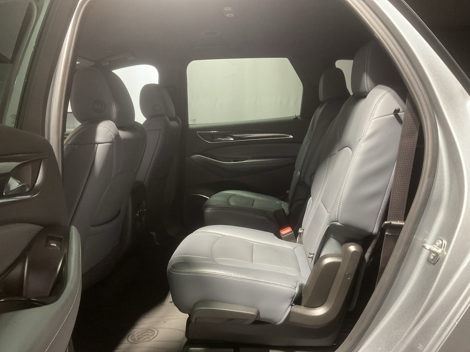 2024 Buick Enclave Essence FWD
