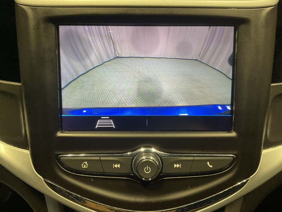 2020 Chevrolet Sonic LT Auto Sedan