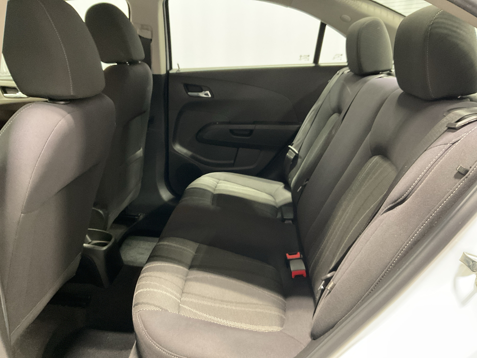 2020 Chevrolet Sonic LT Auto Sedan