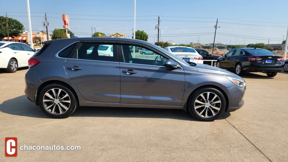 2019 Hyundai Elantra GT Base 6A